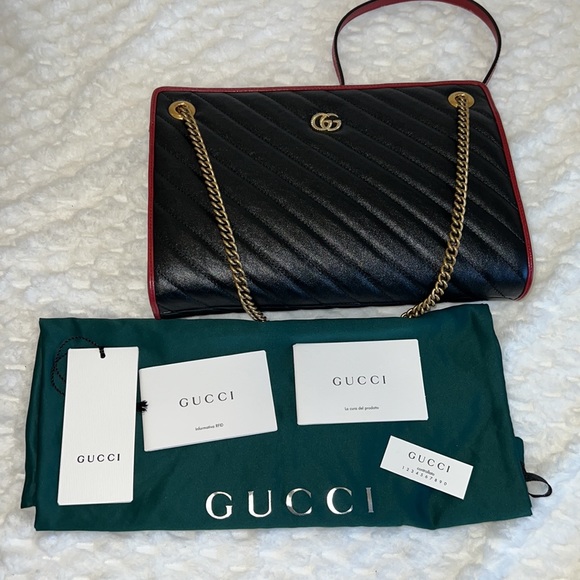 Gucci 524592 Chain Shoulder Bag-Authentic-EUC - Picture 7 of 12